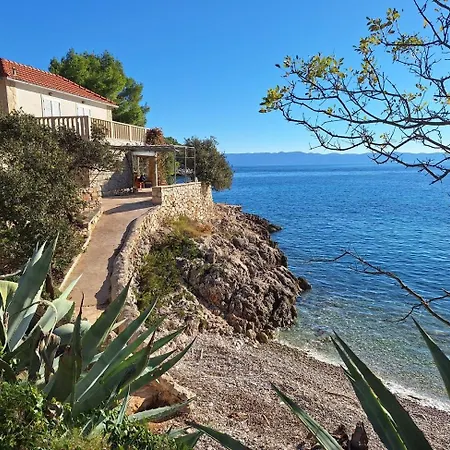 Secluded Fisherman's Cove Medvidina, Hvar - 23709 Gdinj